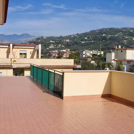 Attico Panoramico In Centro Apartment *