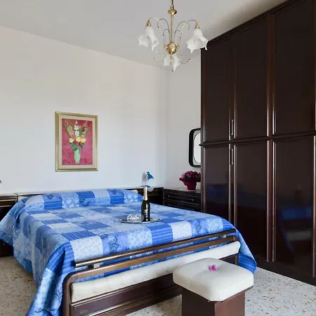 Attico Panoramico In Centro Apartmán Sorrento